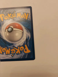 Galarian Zapdos 082/203 | NM actual card photograph 9