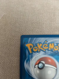 Hisuian Basculin Pokemon Trading Card 043/189 | NM actual card photograph 7