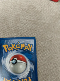 Weedle 69/102 actual card photograph 11