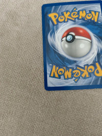 Weedle 69/102 actual card photograph 9
