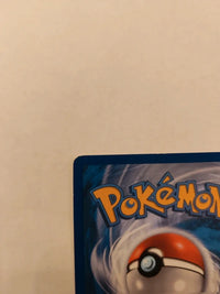 Joltik 26/119 actual card photograph 7